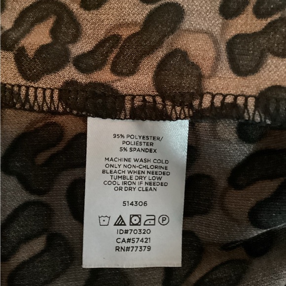 Ann Taylor Leopard Print Blouse in Black and Brown, Stretch, Plus Size 2XL - Picture 7 of 8